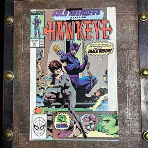 Solo Avengers #14 Hawkeye Black Widow Team Up 1989